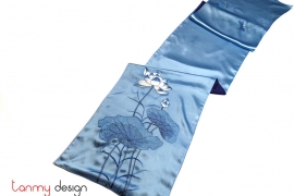 Blue silk scarf hand-embroidered with lotus 40*200 cm